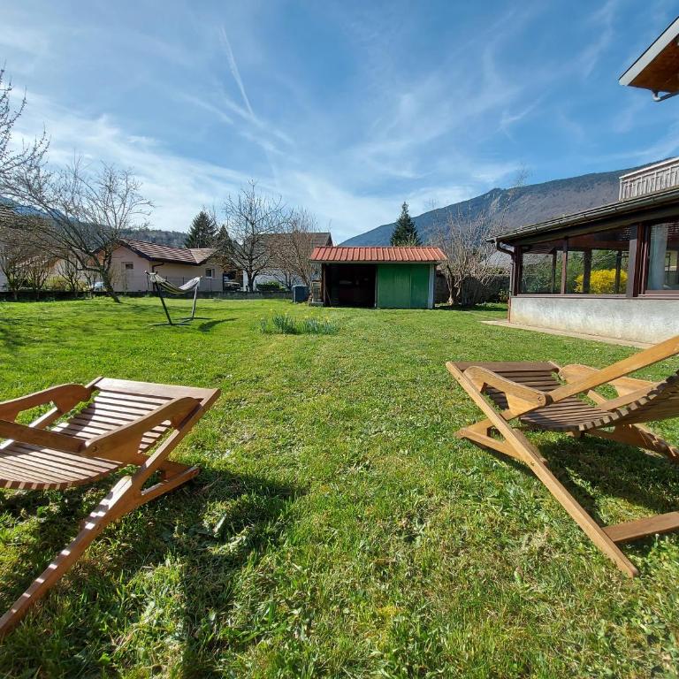 Entre lac et montagne, côté calme, spacieux 3 pièces avec grand jardin - Appartement - 3