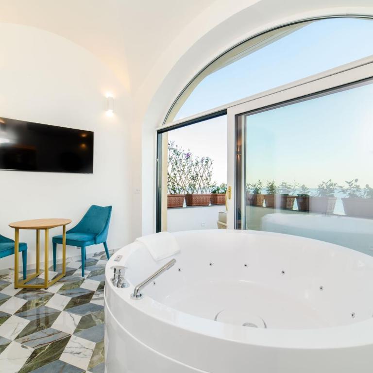 Palazzo Vitagliano - Suite con Vasca Idromassaggio - 9