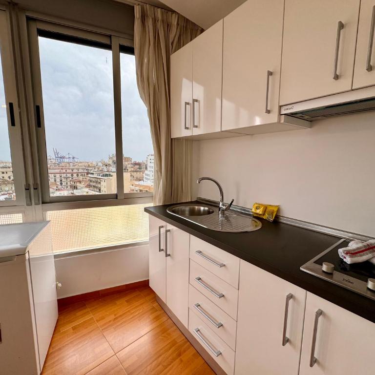 Amazing Tower of Malaga - Apartamento de 2 dormitorios - 26