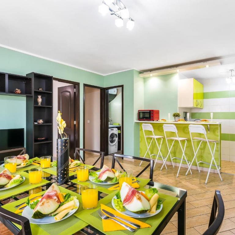 556 Shopping Centre Pueblo Canario - Apartamento - 16