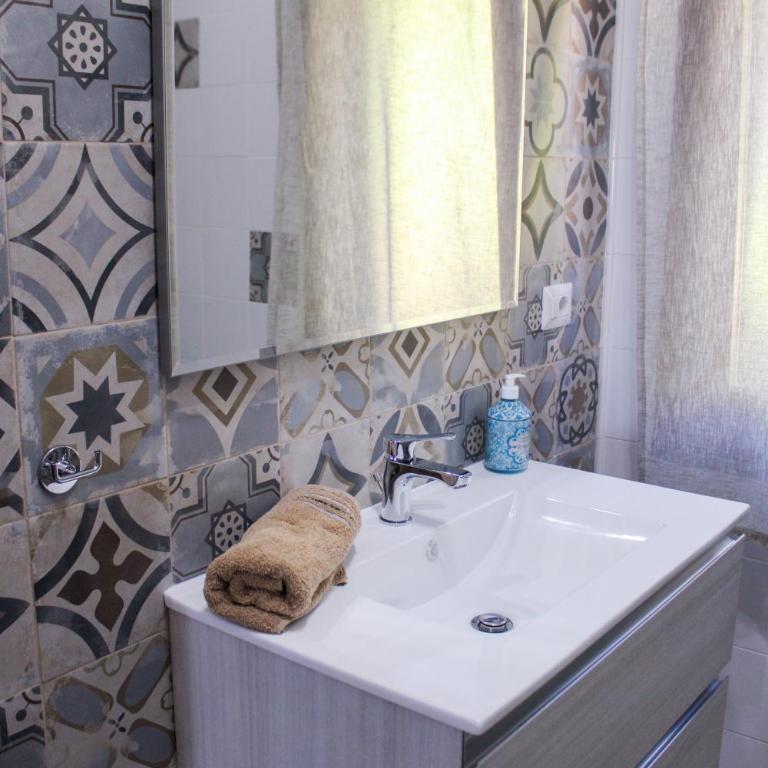 Casa Laura vista mare, Best Vacation Ever - Appartamento con 1 Camera da Letto - 12