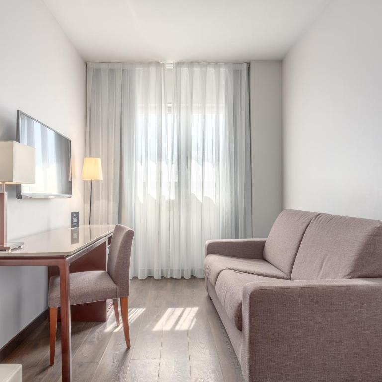 Eurostars Toledo - Habitación Doble con zona de estar - 1