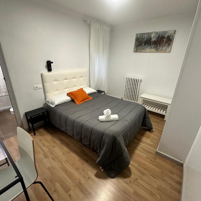 Hostal ARS - Einzelzimmer mit eigenem Bad - 3