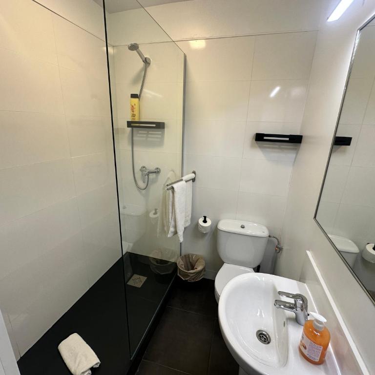 Hostal ARS - Doppelzimmer mit eigenem Bad - 2
