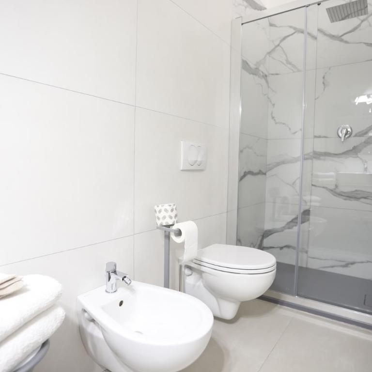 Dorant Charme&Rooms - Camera Queen con Balcone - 13