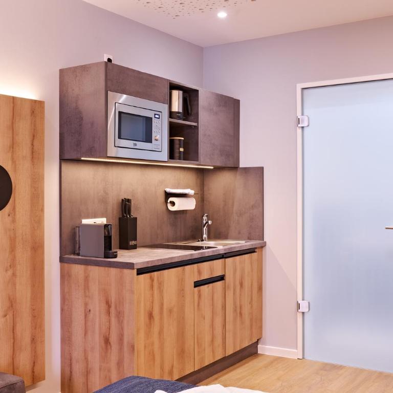 XZLLENZ Traum Studio-Apartment, Frei-Parken, U-Bahn, Küche - Studio - 6