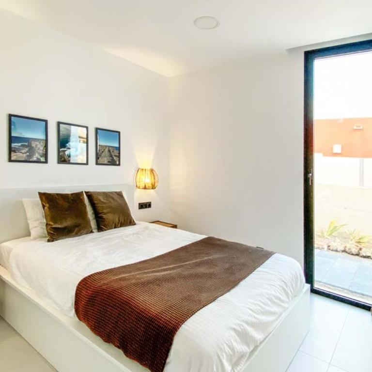 LEA LUXURY GOLF HOUSE - Three-Bedroom House - 12