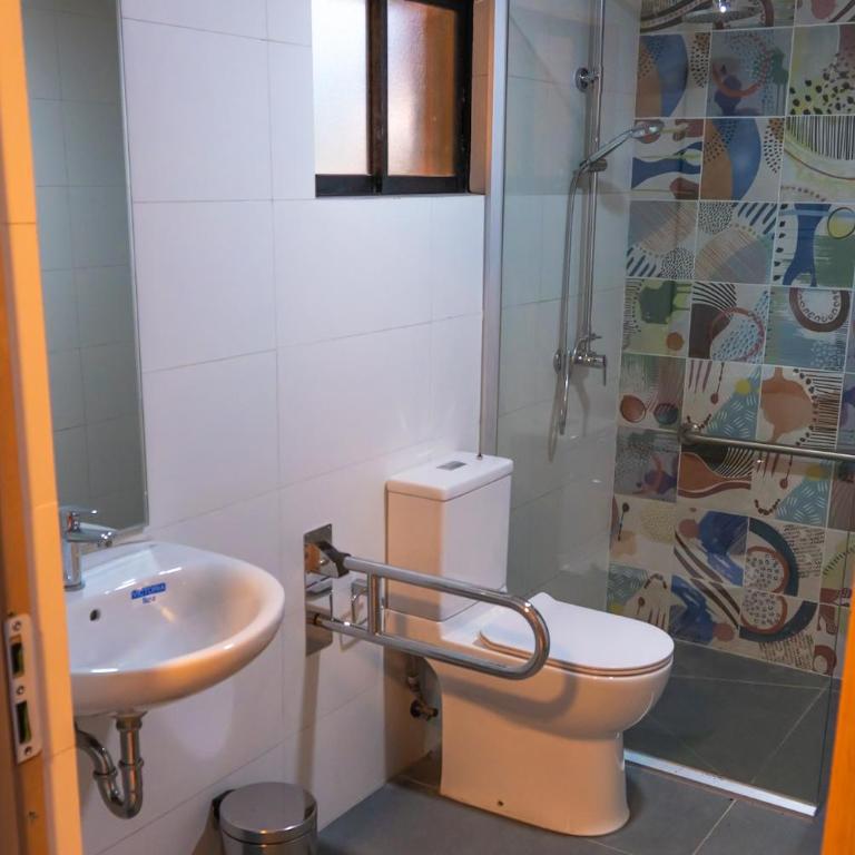 Park Güell House Hotel - Habitación Triple adaptada para personas con movilidad reducida - 3