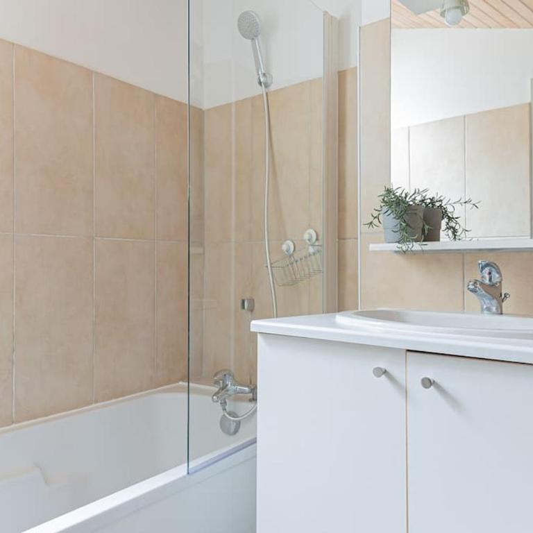 Le Cosy, T3 en Duplex, Climatisé, Centre historique - Two-Bedroom Apartment - 12