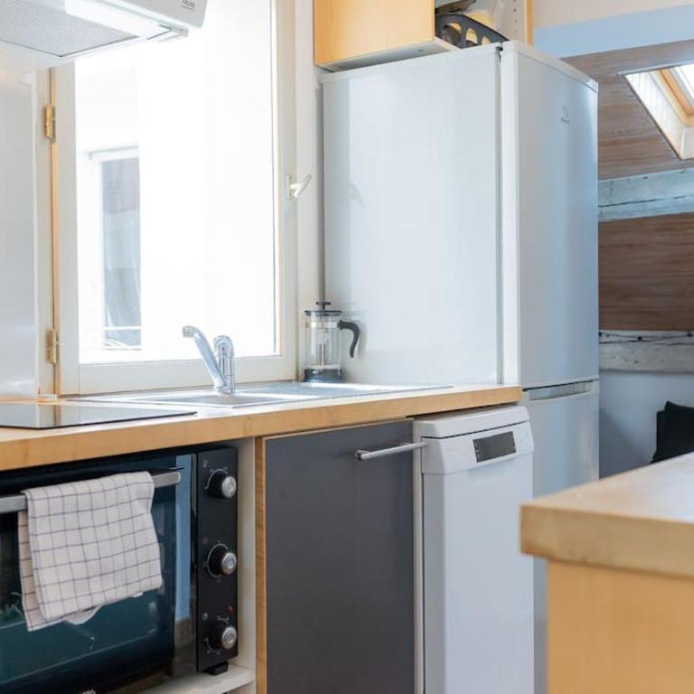 Le Cosy, T3 en Duplex, Climatisé, Centre historique - Two-Bedroom Apartment - 2