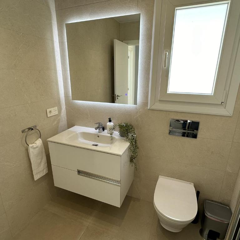 Nerja Paradise Rentals - Villa Calazul - Villa con piscina privada - 40
