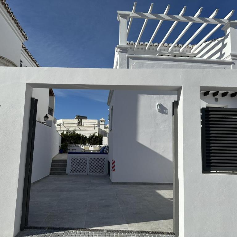 Nerja Paradise Rentals - Villa Calazul - Villa con piscina privada - 48