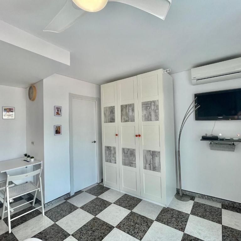 LaFrenchTouch - Coqueto estudio terraza con vistas - Apartamento de 1 dormitorio - 9