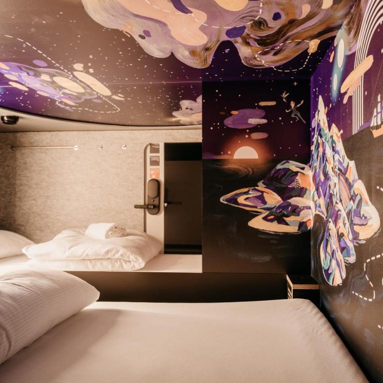 Capsule Hotel - Lucerne Old Town - Kapsel - unten - 3