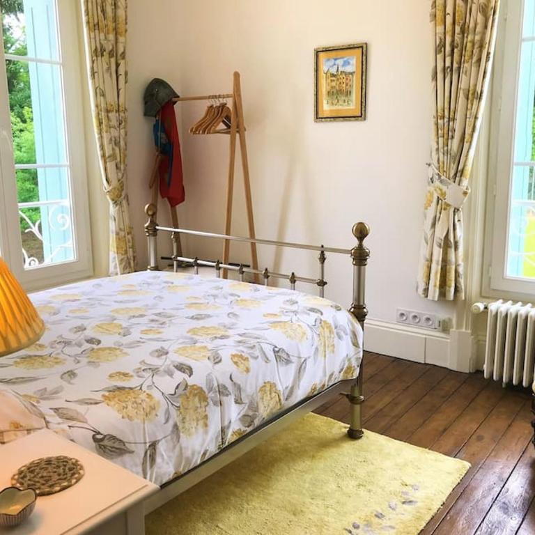 Splendid Mansion IN SARLAT with heated pool and TENNIS COURT - Villa Supérieure - 47