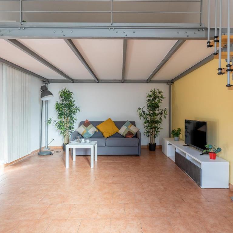 GuestHost - Four Shades of Pisa Apartments - Monolocale con Divano-Letto - 4