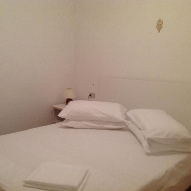 Appartamenti in villa Senia - Villa con 2 Camere da Letto - 3