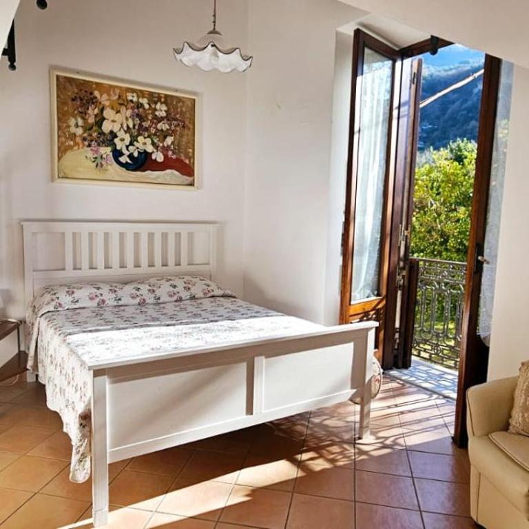 Anthea Sorrento - Camera Matrimoniale con Balcone - 6