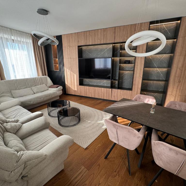 THE GATES 706 - Apartman s 2 Spavaće Sobe sa Balkonom i Terasom - 23