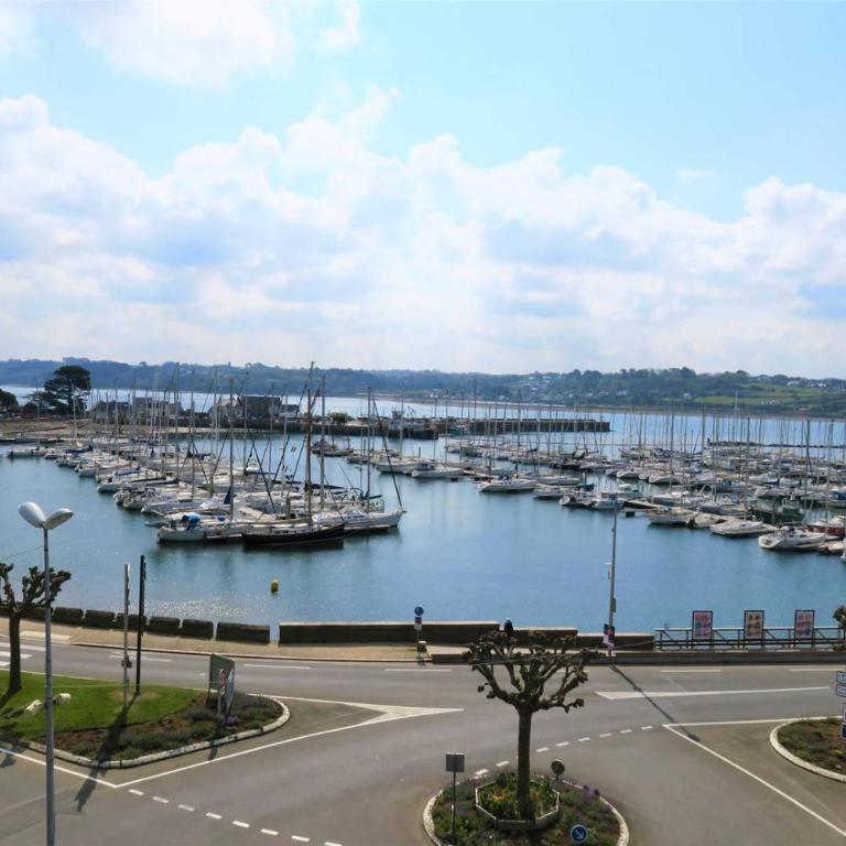 Appartement 6 pers avec WIFI, vue sur mer et le port à PERROS-GUIREC - Réf 821 - Three-Bedroom Apartment - 12