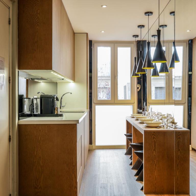 AmazINN Collection Madrid Chueca - Apartamento de 1 dormitorio - 4