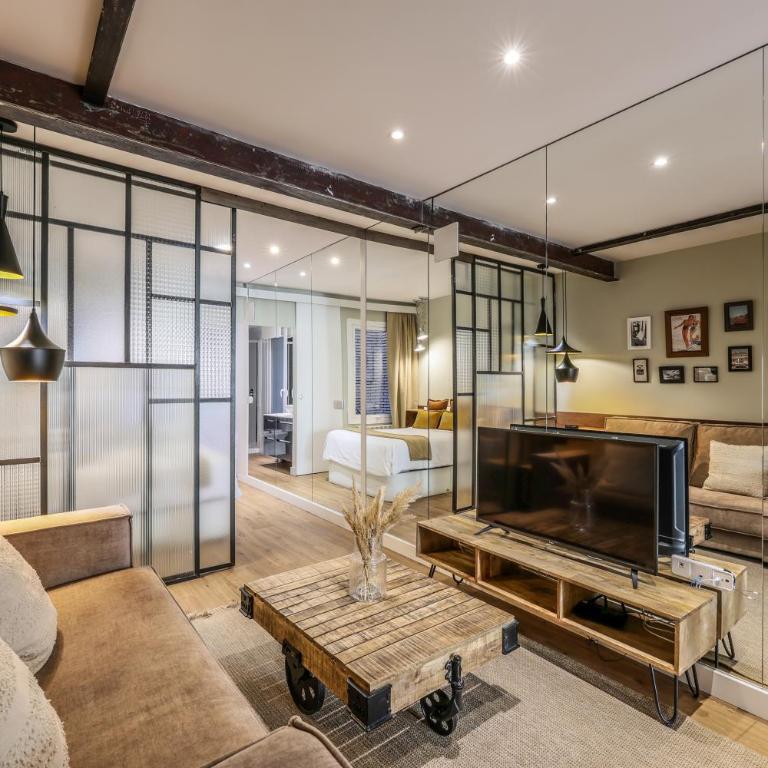 AmazINN Collection Madrid Chueca - Apartamento Deluxe - 2