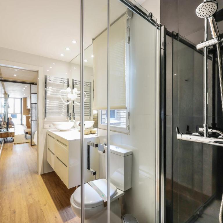 AmazINN Collection Madrid Chueca - Apartamento Deluxe - 1