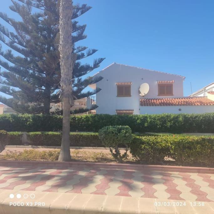 BERJA33 - Three-Bedroom House - 10