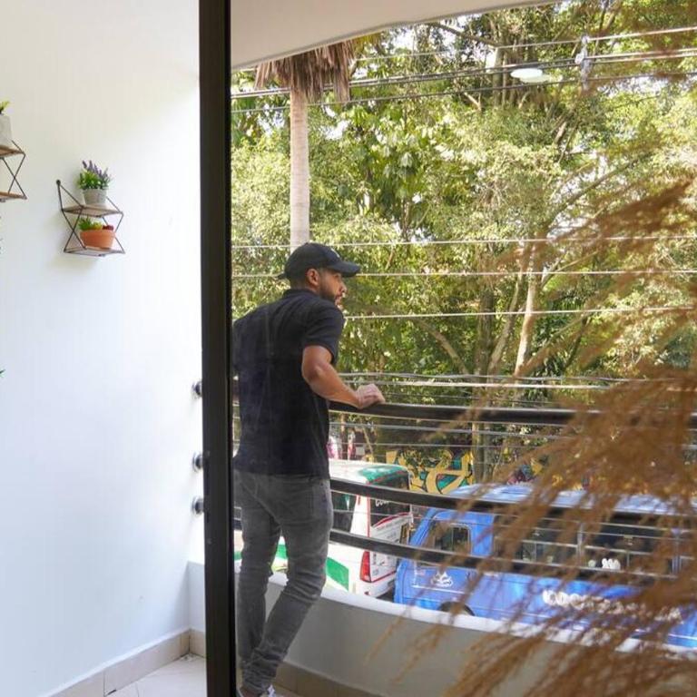 Apartamento Lujoso y Vintage cerca al Poblado - Apartamento de 3 dormitorios - 10