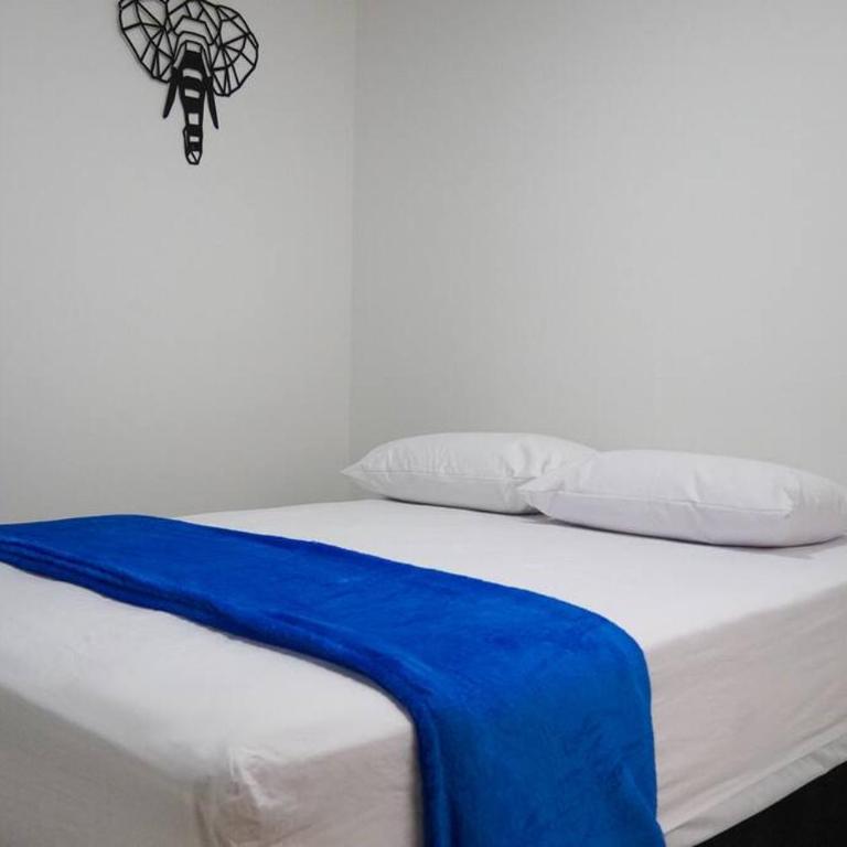 Apartamento Lujoso y Vintage cerca al Poblado - Apartamento de 3 dormitorios - 20