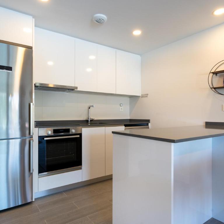 Modern apartment with sea and poolview - Apartment - Ground Floor - 7