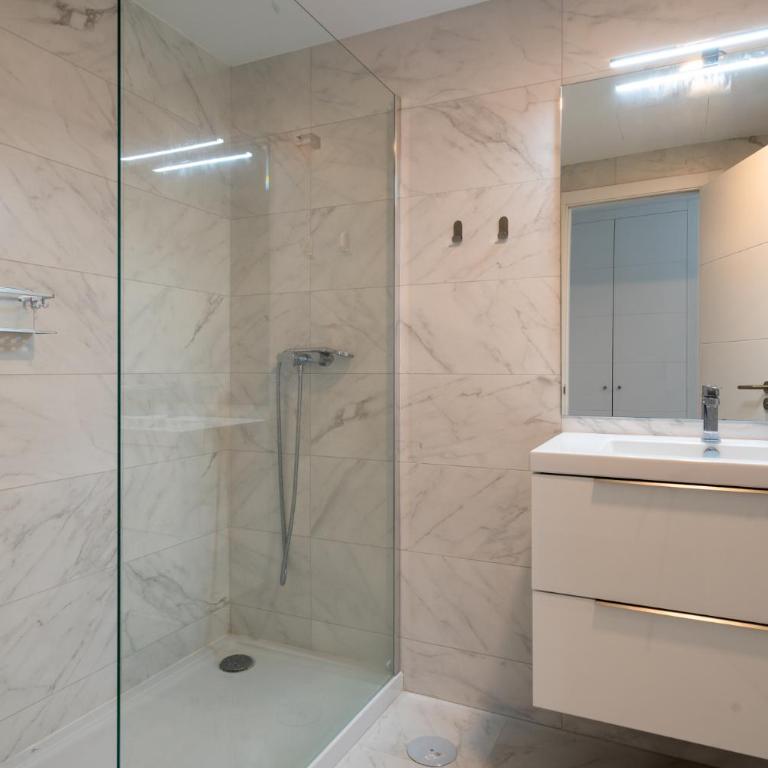 Modern apartment with sea and poolview - Apartment - Ground Floor - 13