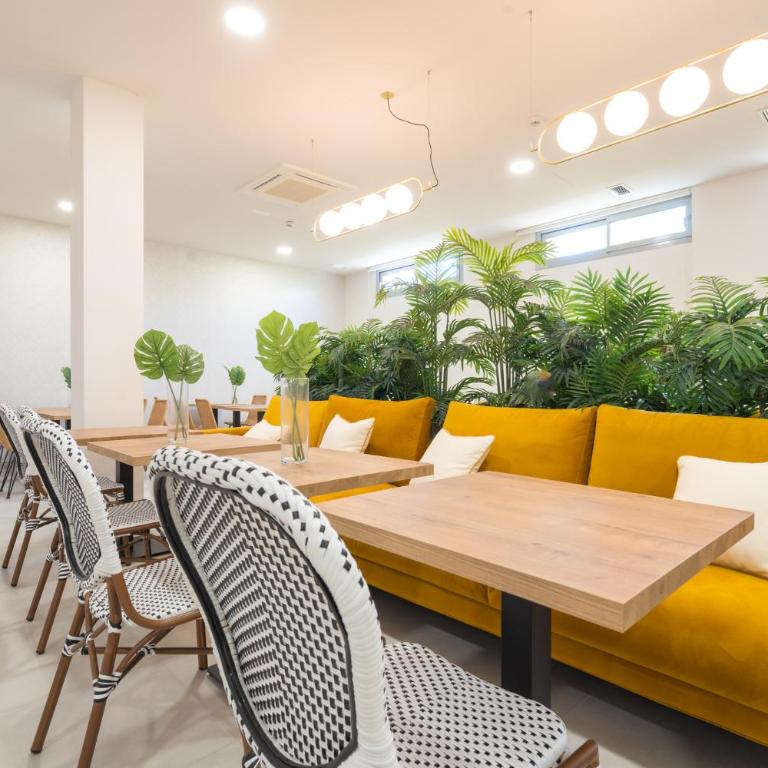Modern apartment with sea and poolview - Apartment - Ground Floor - 44