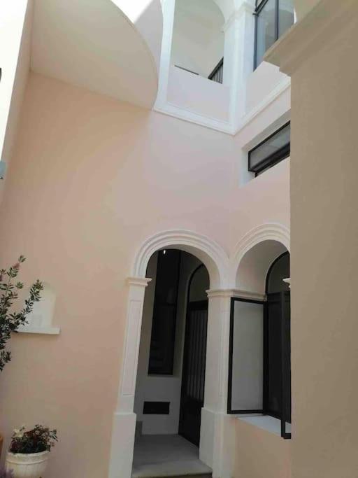 Increíble Loft en Centro Histórico de Guadalajara - One-Bedroom Apartment - 33