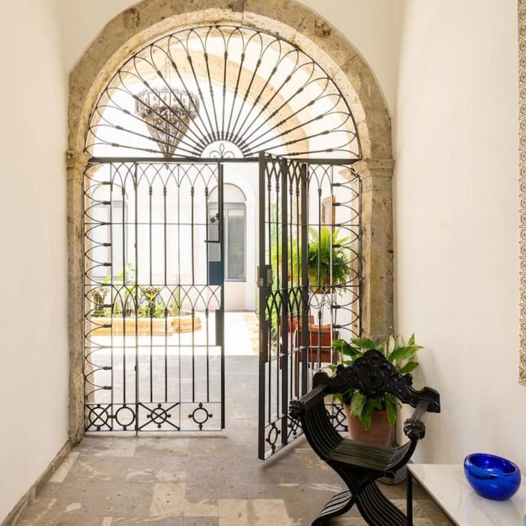 Increíble Loft en Centro Histórico de Guadalajara - One-Bedroom Apartment - 40