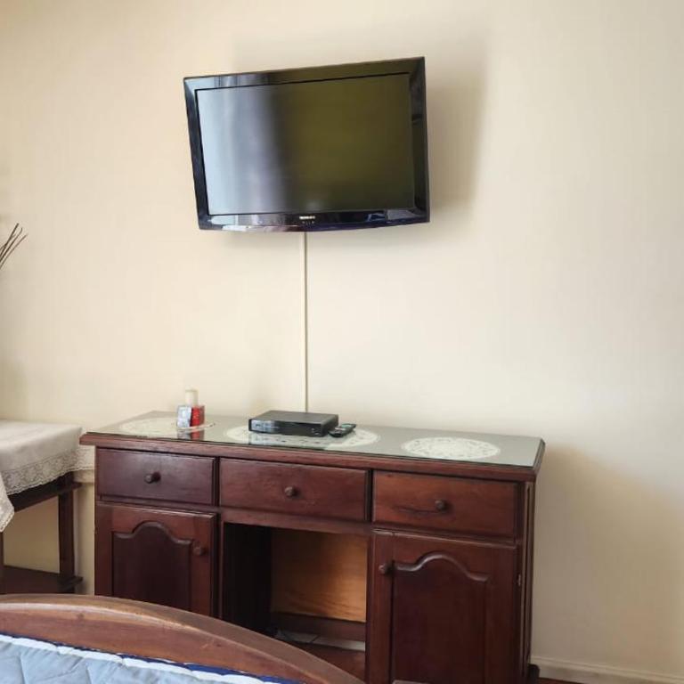 Centro de Cordoba 2 dormitorios parking con costo en planta baja - Apartamento de 2 dormitorios - 2