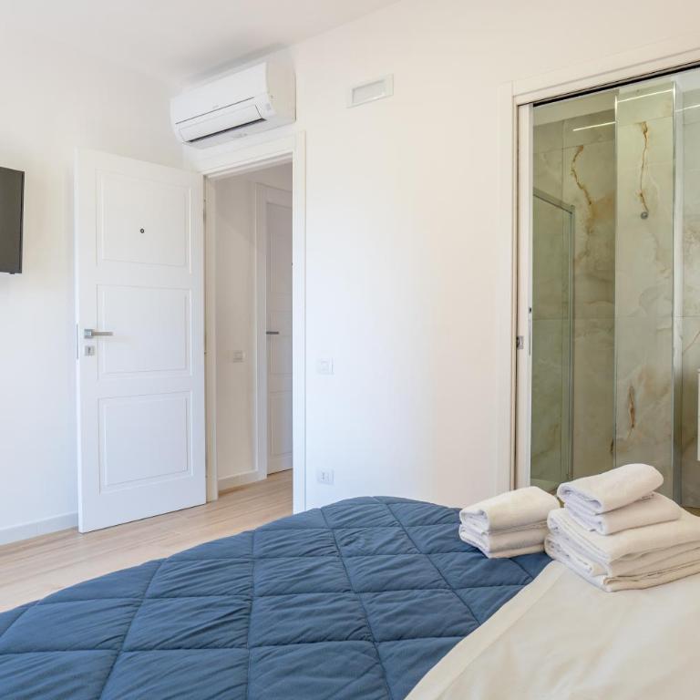 Relais San Demetrio - Modern & Central rooms by Leading Hotel - Camera Matrimoniale Deluxe con Balcone - 11