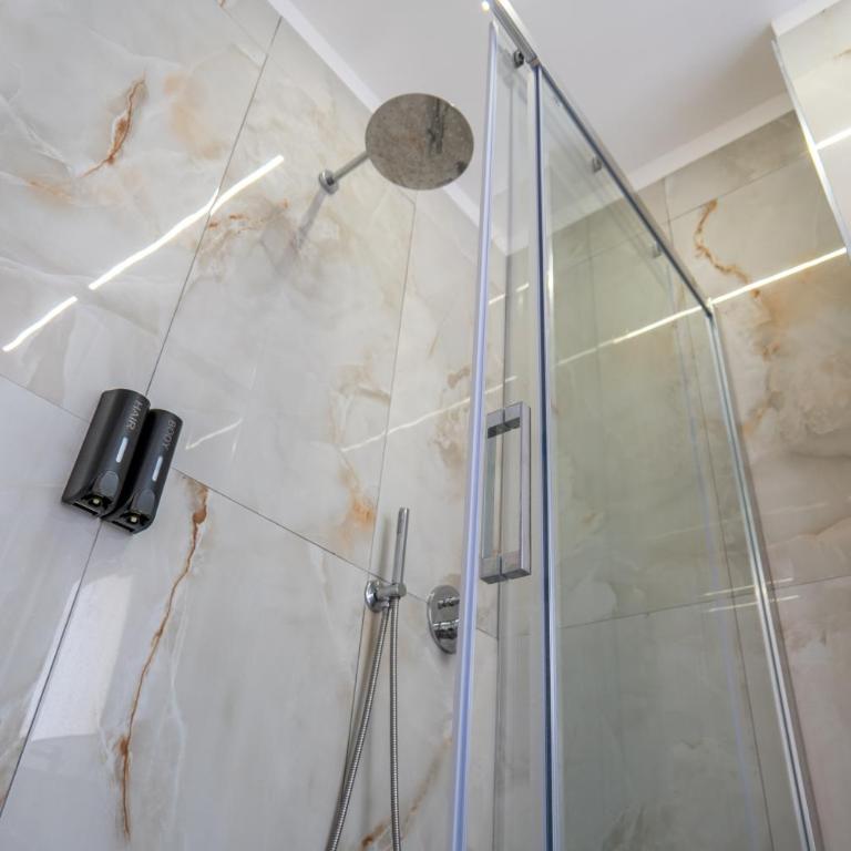 Relais San Demetrio - Modern & Central rooms by Leading Hotel - Camera Matrimoniale Deluxe con Balcone - 6