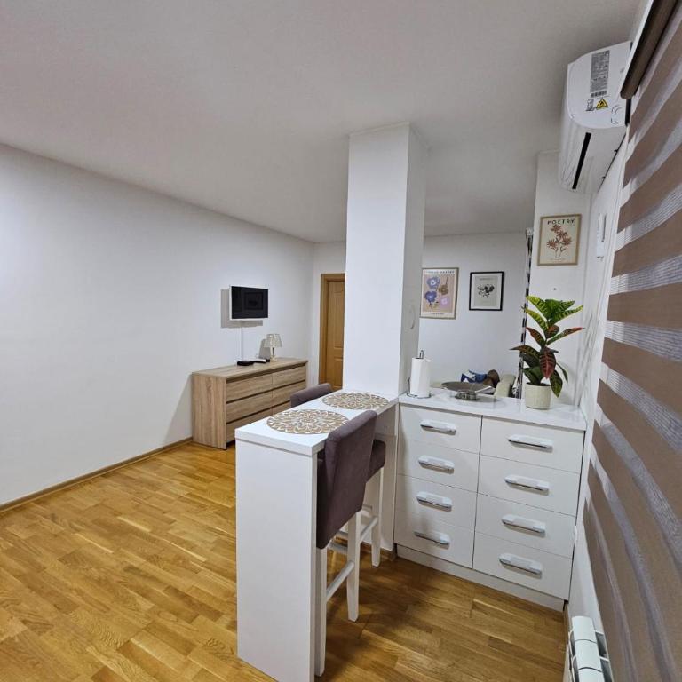 Apartman 36 Banja Luka - Apartman sa 1 Spavaćom Sobom - 9