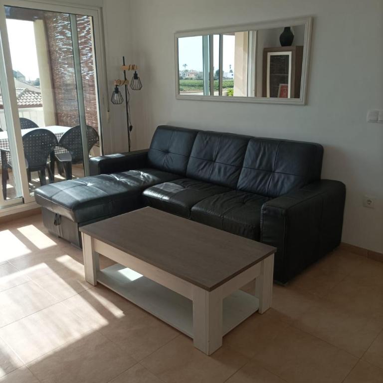 Apartamento con piscina y terraza con vista al mar - Apartamento - 2 niveles - 3