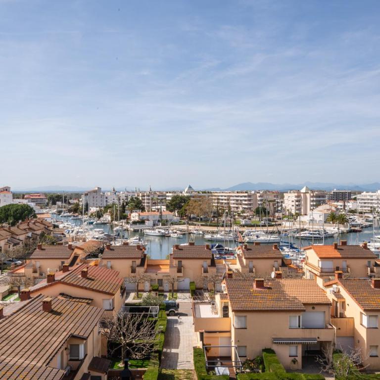 hébergement non disponible - Two-Bedroom Apartment - 16