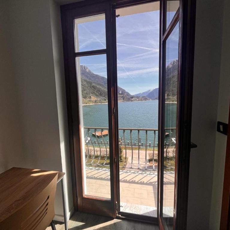 Hotel Lido - Camera Singola con Vista Lago - 3