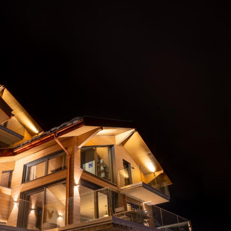Chalets Horizon Blanc - Vue exceptionnelle Loup Blanc -Sauna extérieur Ours des Glaces -5 étoiles - Superior Chalet - 9
