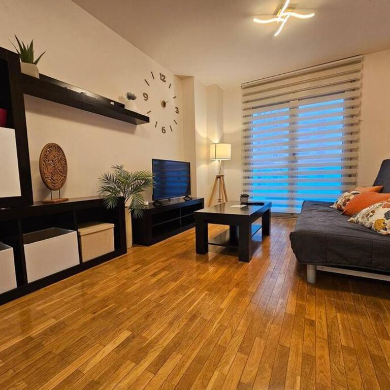 1A120 Coqueto y tranquilo apto en Gijón by R2R Consulting - Apartamento de 1 dormitorio - 2