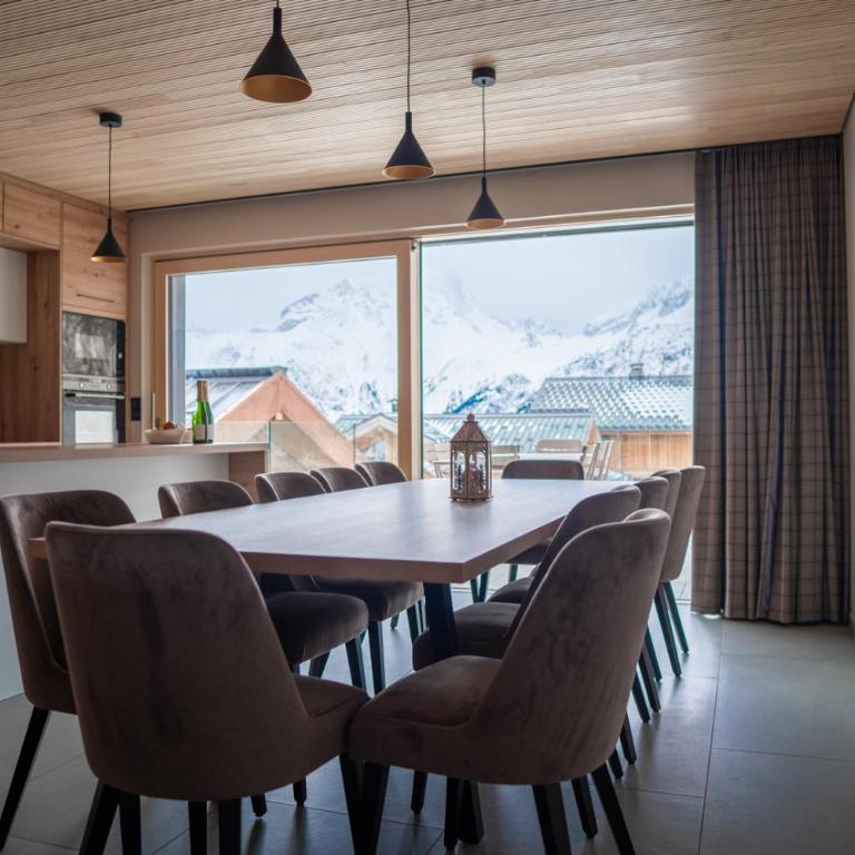 Chalets Horizon Blanc - Vue exceptionnelle Loup Blanc -Sauna extérieur Ours des Glaces -5 étoiles - Superior Chalet - 12