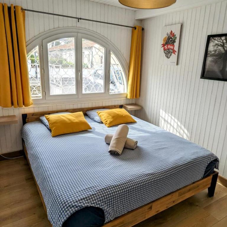 Jolie villa avec piscine à 15mn des plages - Villa 3 Chambres - 12