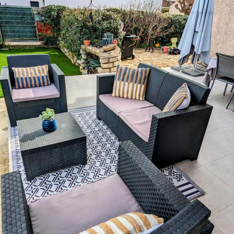 Jolie villa avec piscine à 15mn des plages - Villa 3 Chambres - 32