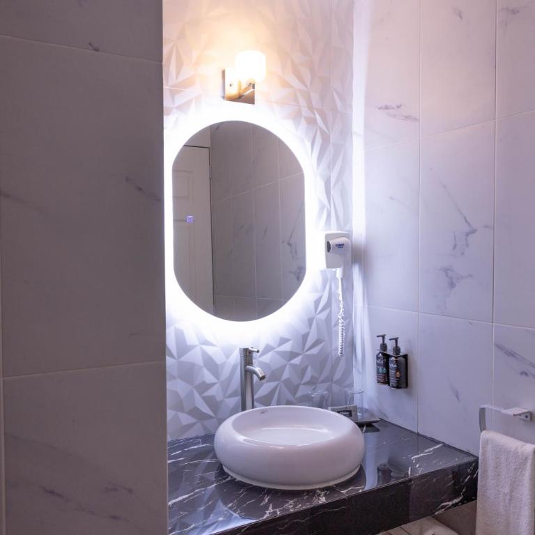 Hotel Balcón del Cielo - Superior Queen Room - 10