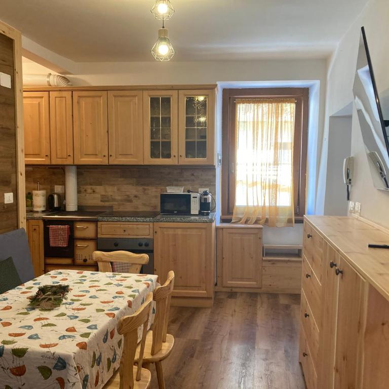 Casa vacanza Emi - Appartamento con Balcone - 11