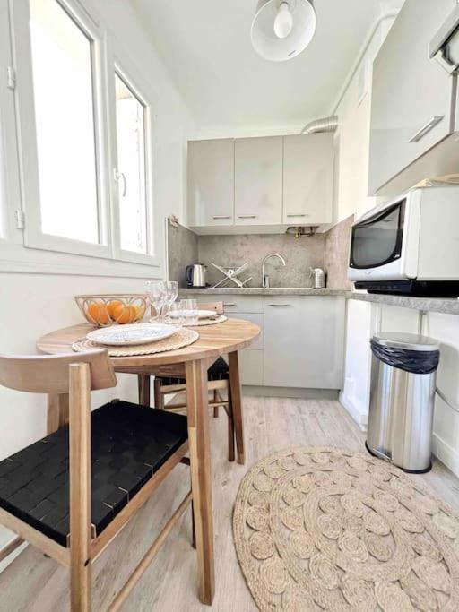 Le Diderot : Apt 2 Prs, 10 min plages, parking - Appartement 1 Chambre - 11